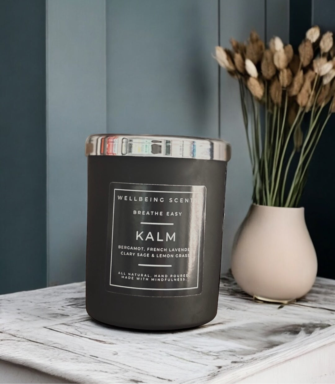 Breathe Easy Candle. Bergamot, French Lavender, Lemongrass & Clary Sage. - KALM. Wellbeing Scents