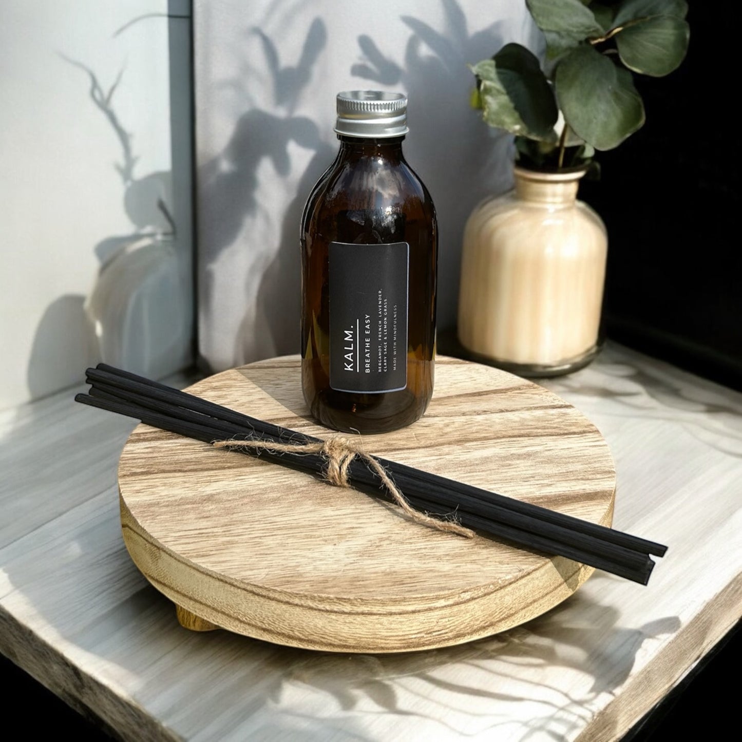 Breathe Easy Diffuser Refill. Bergamot, French Lavender, Clary Sage & Lemongrass. - KALM. Wellbeing Scents