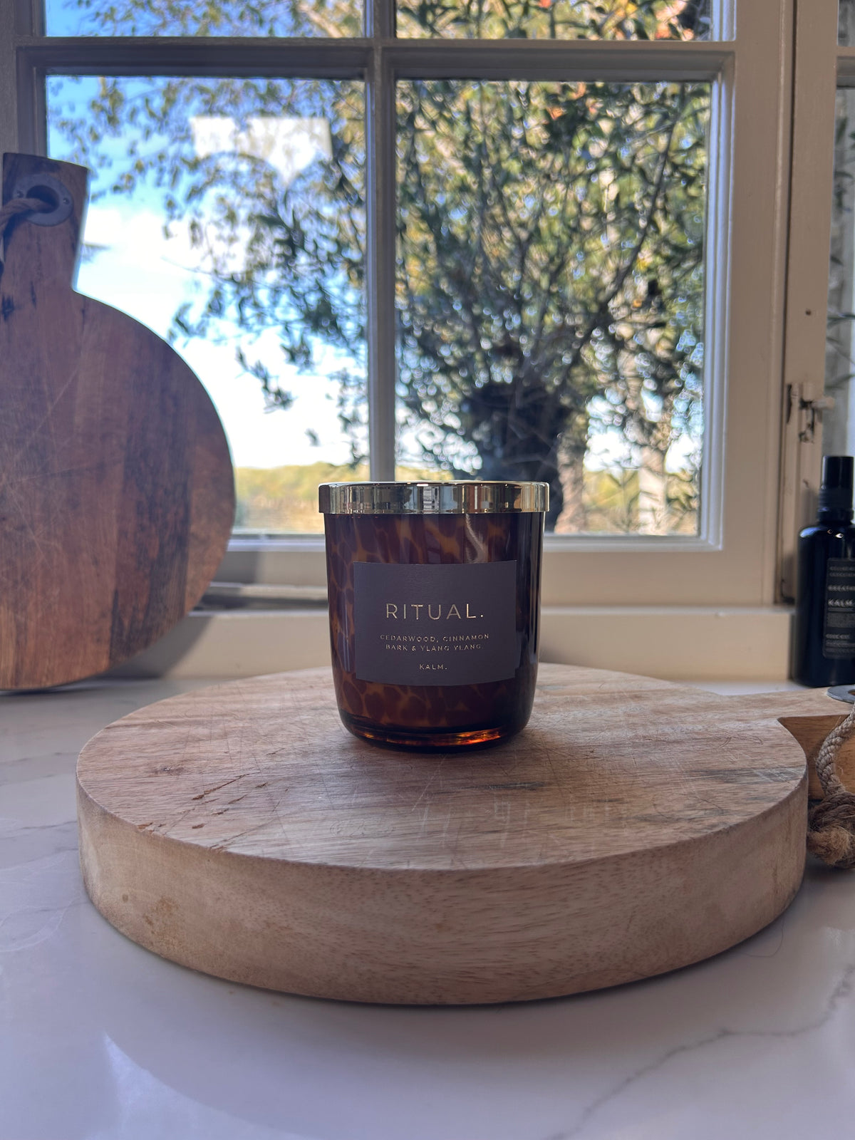 RITUAL | Cedarwood, Cinnamon Bark & Ylang Ylang Candle | Seasonal Candle | 55+ Hour Burn - KALM. Wellbeing Scents